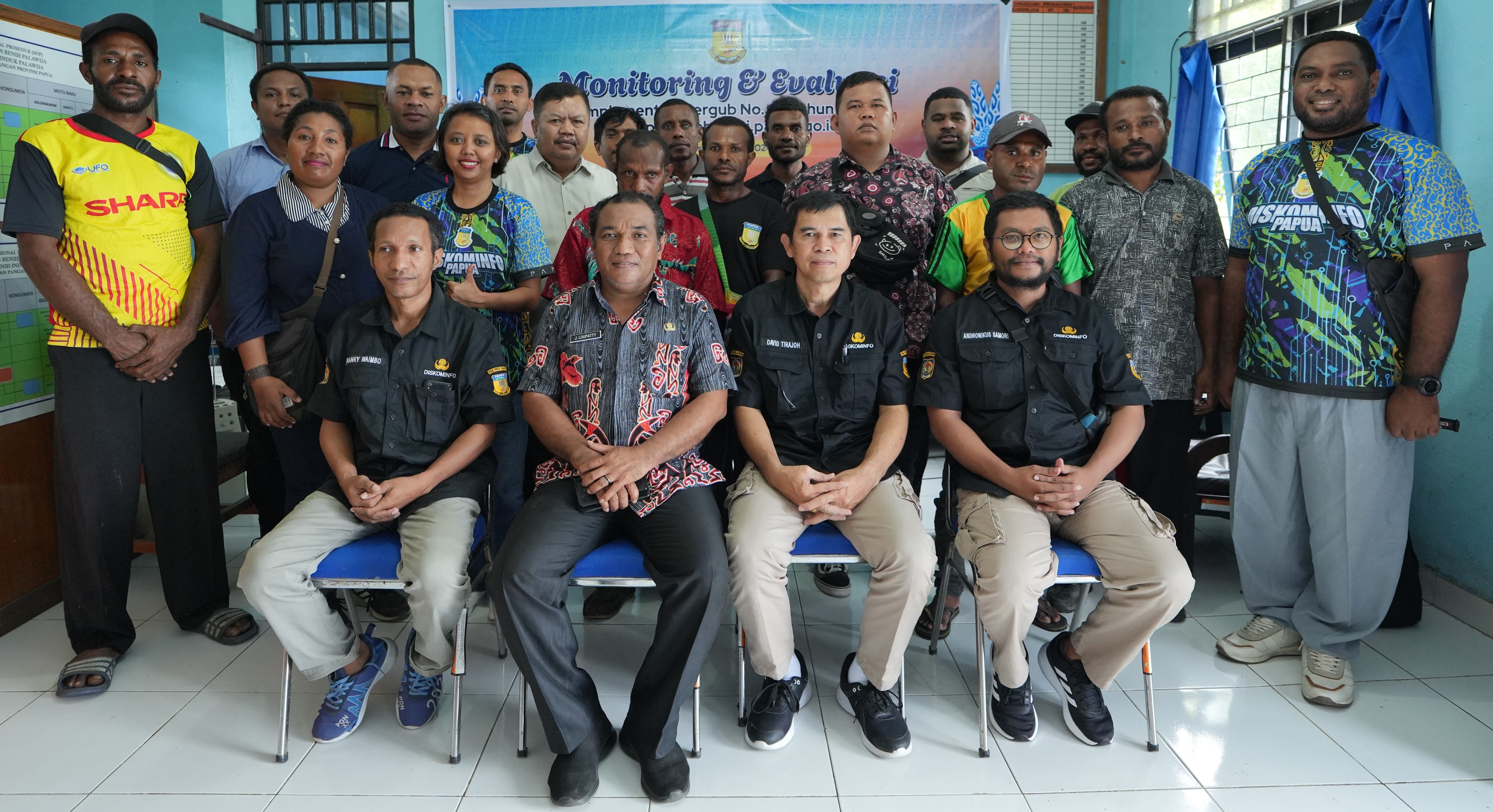 Monitoring dan Evaluasi Implementasi Pergub No.63 Tahun 2024 Di Aplikasi absensi.papua.go.id